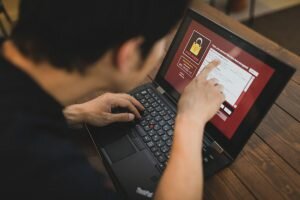 WPA3接続の特徴5つとメリット|セキュリティ使用の注意点も紹介